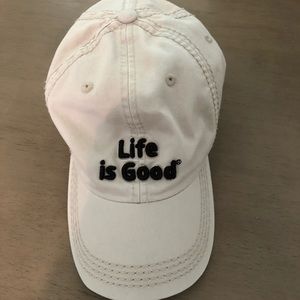 Life is Good hat